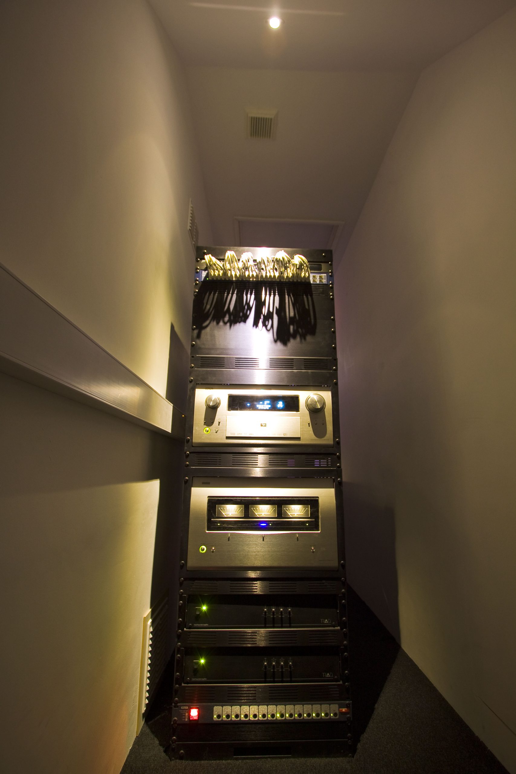 Home cinema equipment rack