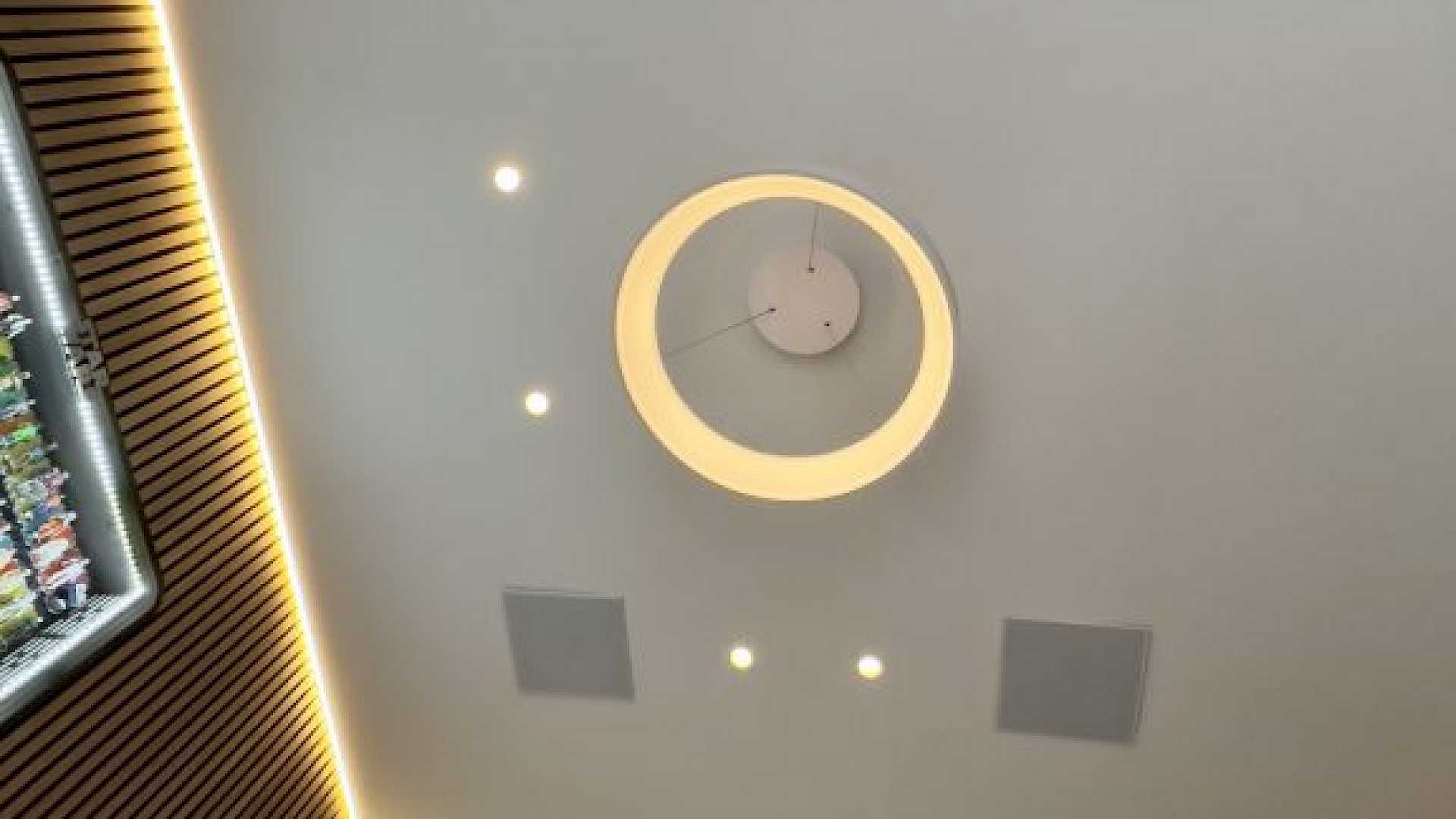 Ceiling speakers and lighting.